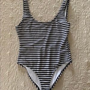 Juniors one piece swimsuit